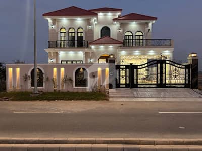 Luxury Kanal House For Sale In DHA Multan Prime Location, 65ft Road, Near Commercial