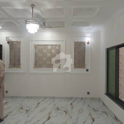 5 MARLA UPPER PORTION AVAILABLE FOR RENT