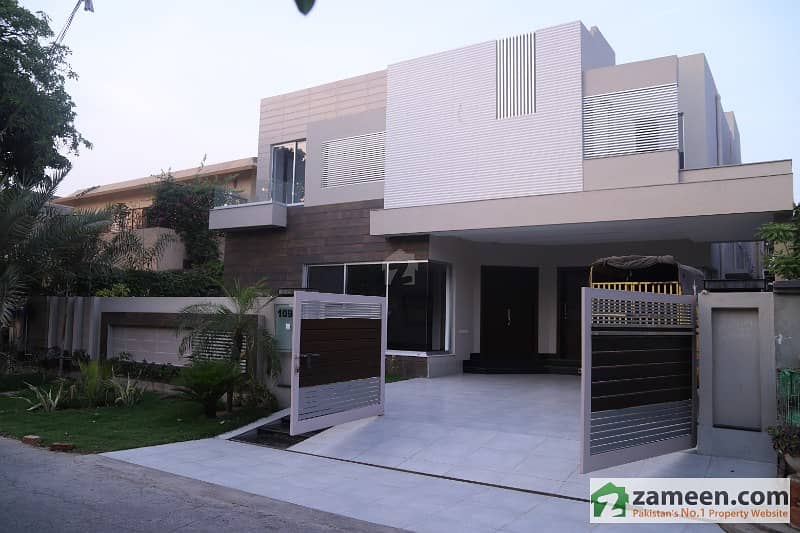 1 Kanal Facing Park Brand New Proper Double Unit Modern Luxury Bungalow For Sale In Nfc Phase Ii Near Wapda Town