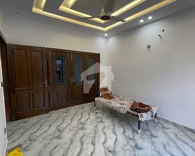 2800 Square Feet House In G-8 Of Islamabad Is Available For sale