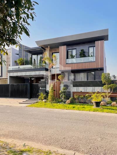 20 Marla Modern Elevation Prime Location Beautiful House Available For Sale In Royal Orchard Multan