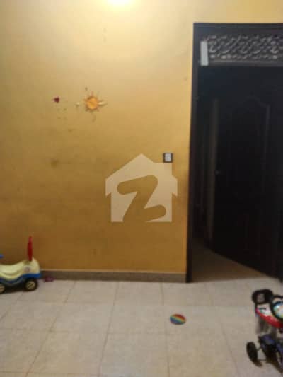 نارتھ کراچی - سیکٹر 5-B1 نارتھ کراچی,کراچی میں 2 مرلہ Studio بالائی پورشن 14.0 ہزار میں کرایہ پر دستیاب ہے۔