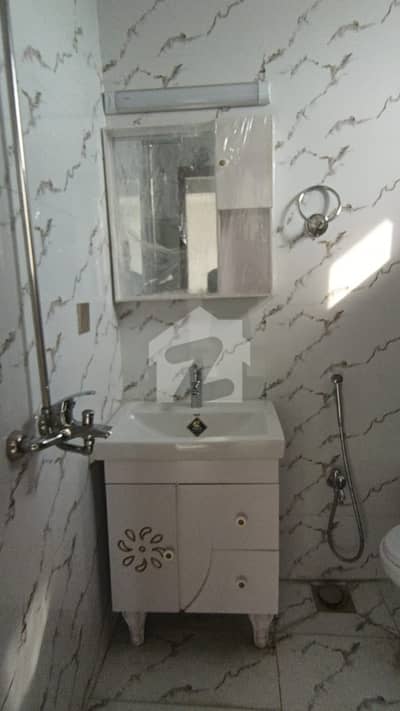 In Top City 1 Flat For Rent Sized 950 Square Feet