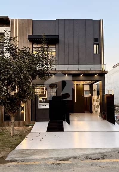 5 MARLA BRAND NEW ULTRA MODERN DESIGN HOUSE FOR SALE IN DHA RAHBER