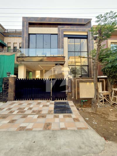 5 MARLA BRAND NEW ULTRA MODERN DESIGN HOUSE FOR SALE IN DHA RAHBER