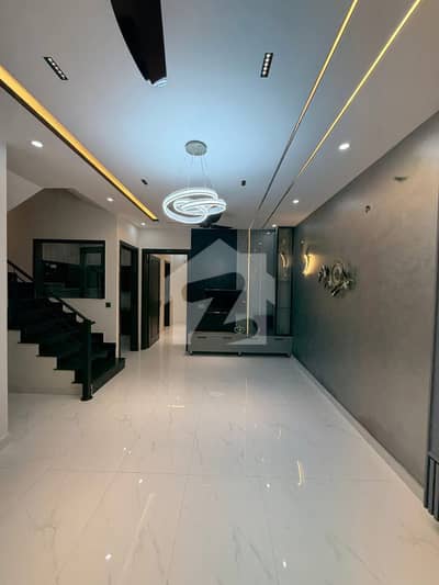 5 MARLA BRAND NEW ULTRA MODERN DESIGN HOUSE FOR SALE IN VALENCIA TOWN