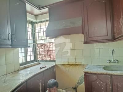 1 Kanal 4 Beds With Basement House Is Available For Sale in Sui Gas Society Near Dha Phase 5