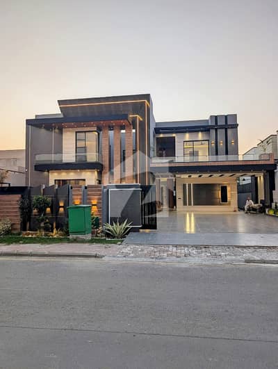 Brand New 2 Kanal Ultra Modern Luxury Villa With Pool & Cinema Valencia Town, Lahore