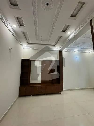 جوبلی ٹاؤن ۔ بلاک سی جوبلی ٹاؤن,لاہور میں 3 کمروں کا 3 مرلہ مکان 1.48 کروڑ میں برائے فروخت۔