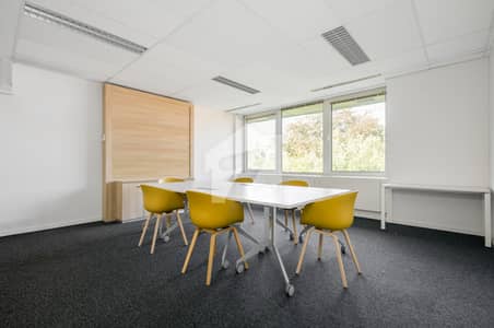 Book Open Plan Office Space For Businesses Of All Sizes In Lahore, Hub By HQ.