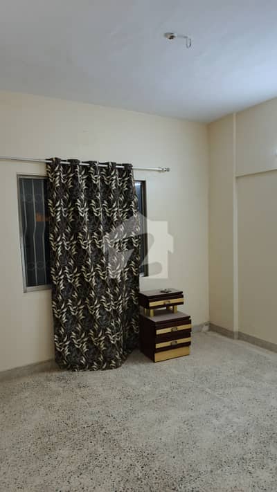 GULSHAN E SHAMIM COMMERCIAL 3rd FLAT