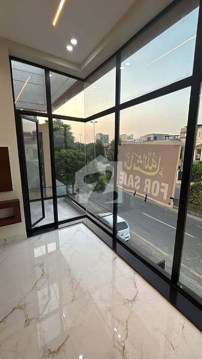 5 Marla Ultra Modern House Available For Sale In Sector D Bahria Town Lahore