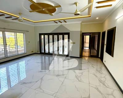 One Kanal Upper Portion Available For Rent In DHA Phase 1
