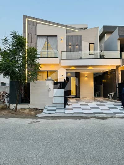 5 Marla Corner Beautiful Modern House Royal Orchard Multan