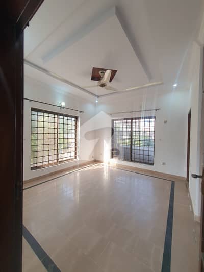 Brand New 14 Marla House For Rent First Entry