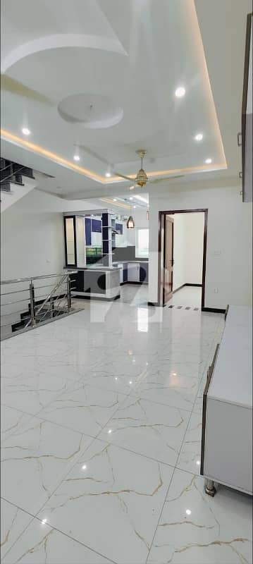 Affordable Upper Portion Of 7 Marla Is Available For Rent