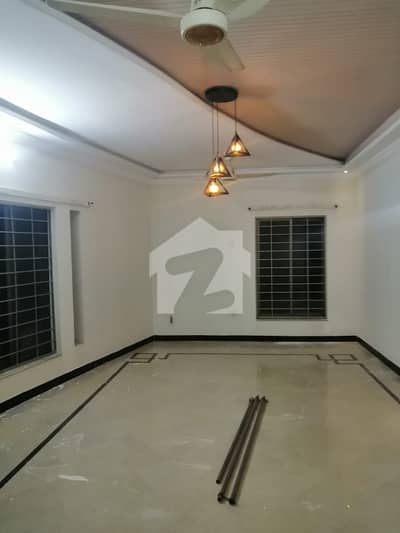 Beautiful 1 Kanal Upper Portion Available For Rent DHA Phase 2 Islamabad Beautiful 1 Kanal Upper Portion Available For Rent DHA Phase 2 Islamabad