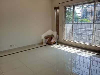 1 Kanal House For Rent