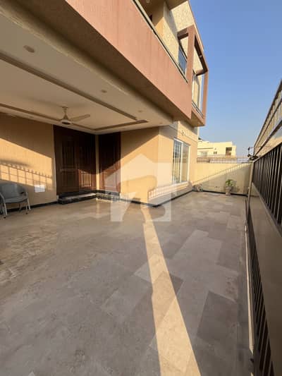 10 Marla Slightly Used House for Sale with 10 kW Solar System Installed