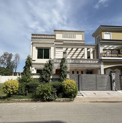 10 Marla House for Rent in Citi Housing sialkot