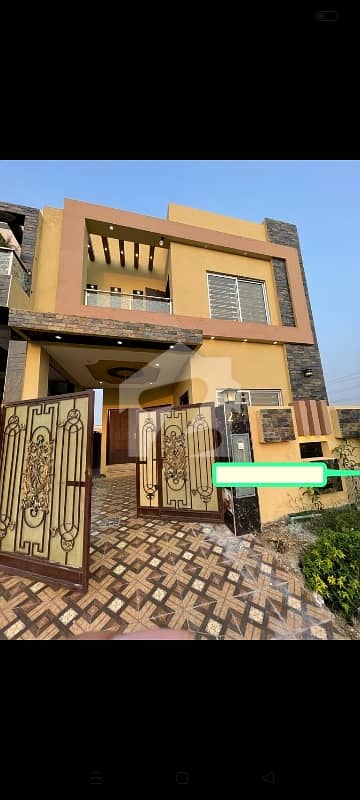5 MARLA USED HOUSE FOR SALE DHA RAHBAR SECTOR-2 DEFENSE ROAD