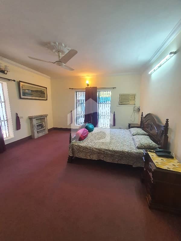 4 Bed House Available For Rent In F-6 4 Bed House Available For Rent In F-6