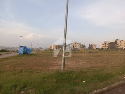 بحریہ ٹاؤن فیز 8 ۔ بلاک ایل بحریہ ٹاؤن فیز 8,بحریہ ٹاؤن راولپنڈی,راولپنڈی میں 10 مرلہ رہائشی پلاٹ 76.0 لاکھ میں برائے فروخت۔ بحریہ ٹاؤن فیز 8 ۔ بلاک ایل بحریہ ٹاؤن فیز 8,بحریہ ٹاؤن راولپنڈی,راولپنڈی میں 10 مرلہ رہائشی پلاٹ 76.0 لاکھ میں برائے فروخت۔