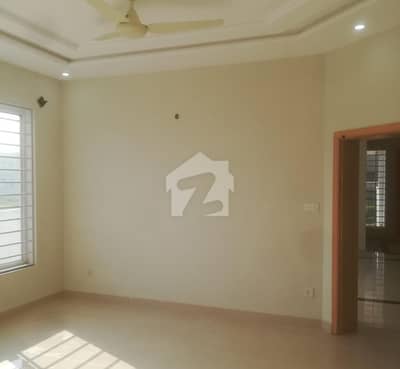 Upper Portion Available For Rent