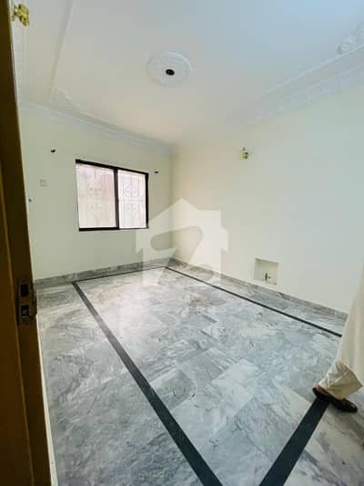 Prime Location 5 Marla House Ideally Situated In Warsak Road