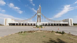 Prime Location Residential Plot For sale In Rs. 35000000