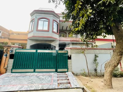 TEN MARLA DOUBLE STOREY WELL CONSTRUCTED HOUSE IN MARGHZAR PRIME LOCATION