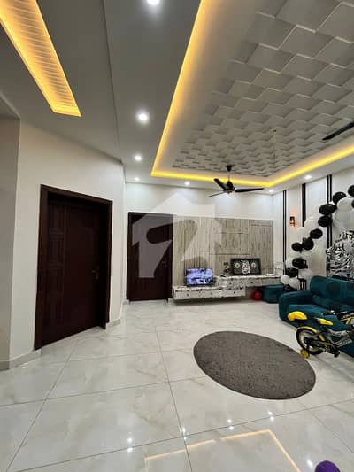 Very Nice Location Good Development Nice House Very Nice Location Good Development Nice House