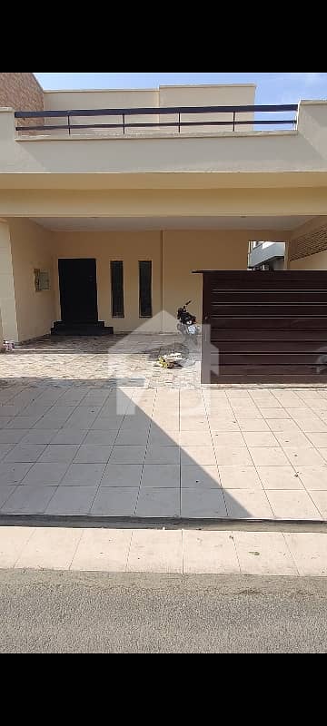 17 Marla 4 Bed House Available For Rent 17 Marla 4 Bed House Available For Rent