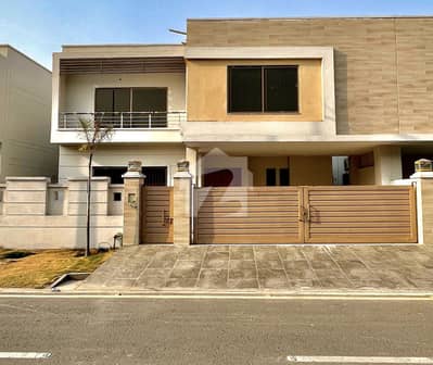 15 MARLA BRAND NEW CORNER HOUSE IS AVAILABLE FOR RENT