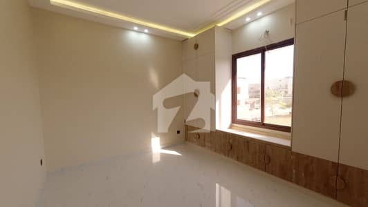160 square yards for sale