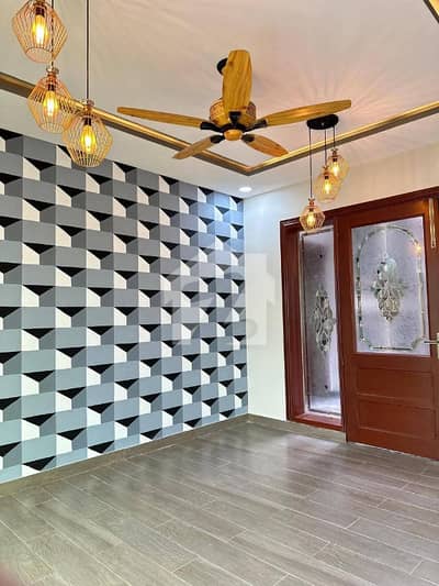 Umar Block 7 Marla Like A Brand New Good Condition Ground Portion Park Face Upper Portion Locked Without Gas Available For At Bahria Town Phase 8 Rawalpindi Islamabad