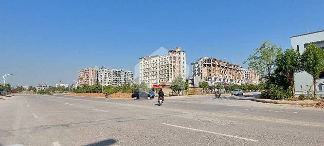 Main Expressway Opposite DHA-1 Bridge