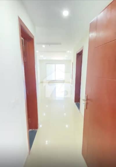 Gulberg Heights 1 Bed Apartment Available For Sale
