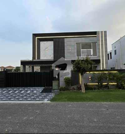 1 Kanal Elegant & Fully Maintained Bungalow for Sale in DHA Phase 7 T Block Lahore | Prime Location 1 Kanal Elegant & Fully Maintained Bungalow for Sale in DHA Phase 7 T Block Lahore | Prime Location