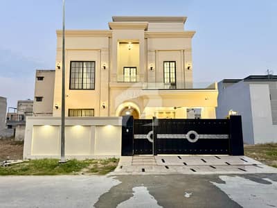 10 Marla Designer Build House For Sale 10 Marla Designer Build House For Sale