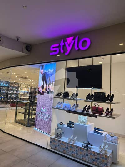 SHOP FOR SALE RUNNING ON HIGH RENT- RENT COMING PKR 65,000/-