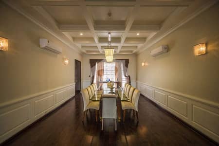 Chance Deal Defence Hill Top Vicinity Phase 5 Near Saudi Consulate 1000 Square Yard Super Luxurious Bungalow Available For Sale 4 Master Bedrooms