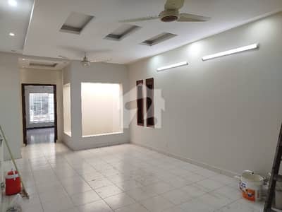 10 Marla New 5 Bedroom House For Sale In Bahria Town Phase 3