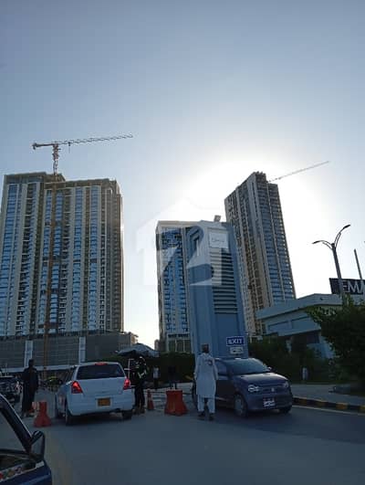 Avail Yourself A Great 1606 Square Feet Flat In Emaar Crescent Bay