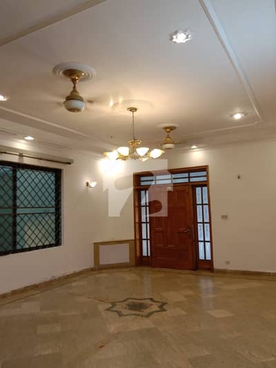 1 Kanal Owner Build House 80 Feet Road  Double Story Canal Road Ky Bilkul Sath  Best For Families  Best For Investment Purposes