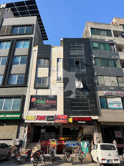 بحریہ ٹاؤن ۔ سوِک سینٹر بحریہ ٹاؤن فیز 4,بحریہ ٹاؤن راولپنڈی,راولپنڈی میں 2 کمروں کا 4 مرلہ فلیٹ 50.0 ہزار میں کرایہ پر دستیاب ہے۔
