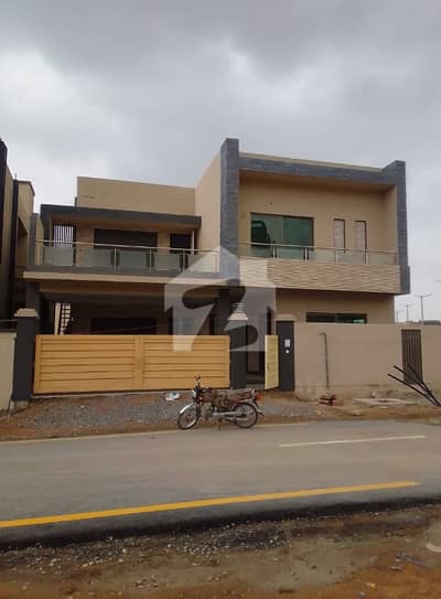 عسکری 6 ملیر کنٹونمنٹ,کینٹ,کراچی میں 5 کمروں کا 12 مرلہ مکان 1.3 لاکھ میں کرایہ پر دستیاب ہے۔