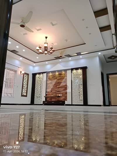 Kanal House For Rent With Affordable Price Near Masjid Park Commercial Kanal House For Rent With Affordable Price Near Masjid Park Commercial