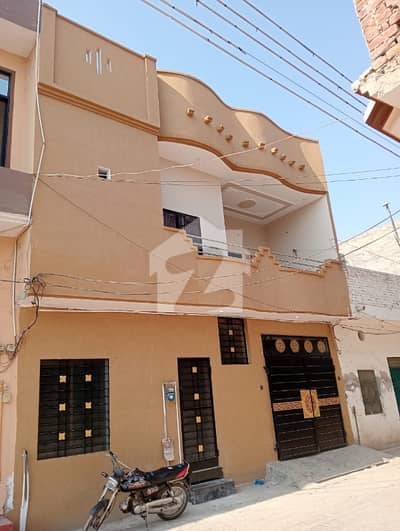 شاہ رُکنِ عالم کالونی ملتان میں 3 کمروں کا 5 مرلہ مکان 1.5 کروڑ میں برائے فروخت۔ شاہ رُکنِ عالم کالونی ملتان میں 3 کمروں کا 5 مرلہ مکان 1.5 کروڑ میں برائے فروخت۔