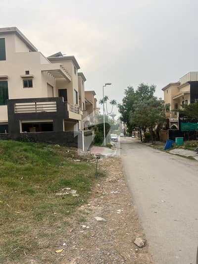 Usman Block Builder Location Plot Available For Sale.